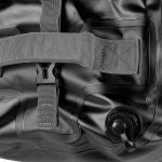 Robuste schwarze wasserdichte Reisetasche mit 45L Volumen – Zulupack® Borneo 45L IP66