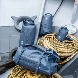 Marine-Taschen